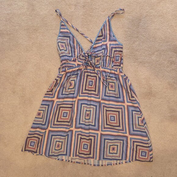 Dress - Picture 1 of 5